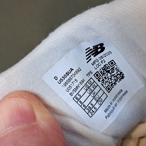 New Balance 530 Sneakers - Color: Beige Brown - Size: Women 8 - Picture 9 of 9